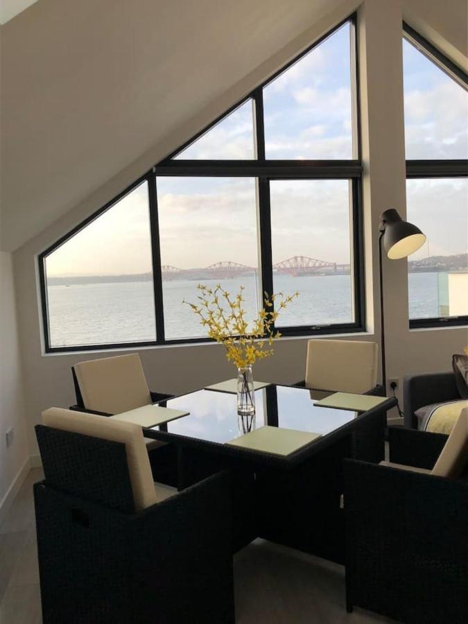The Wee Glasshouse - Stunning Views Of Dalgety Bay Saint Davids  Exterior foto